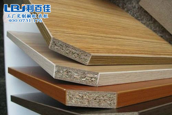 整體櫥柜甲醛超標(biāo)，原因來(lái)自哪里？