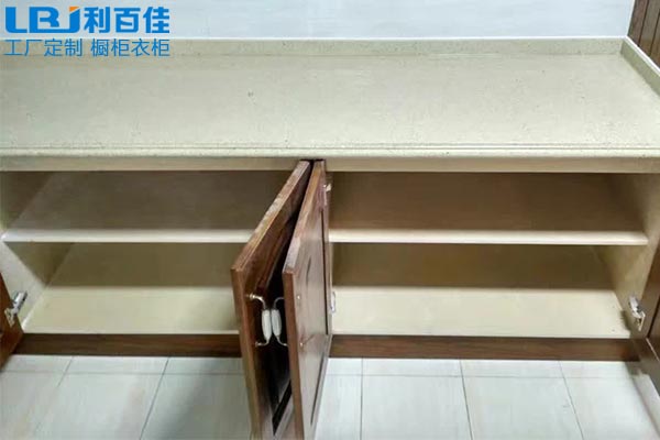 立夏啦，利百佳的石材櫥柜可以派上用場了