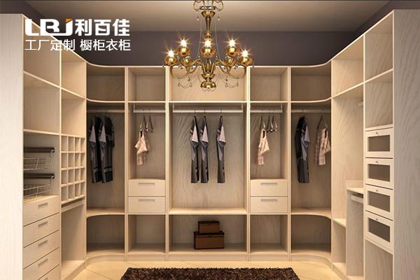 小戶型的救星，整體衣柜定制