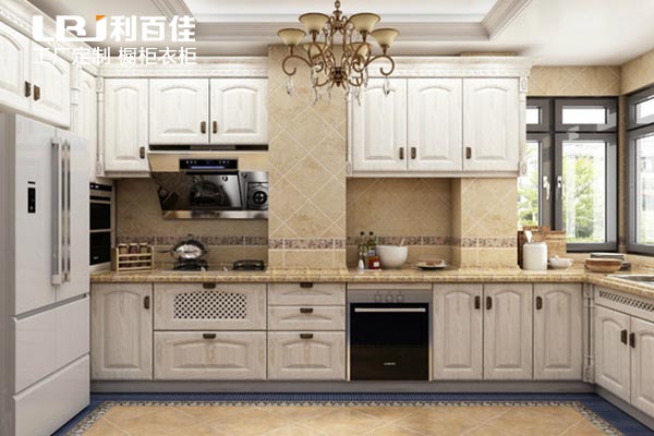 石材櫥柜和木質櫥柜兩難擇，看利百佳怎么幫你選!