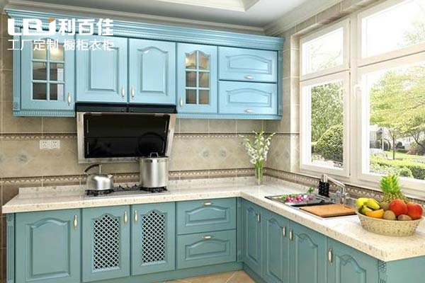 地中海風(fēng)格櫥柜長什么樣？ 沒有油膩只有小清新~